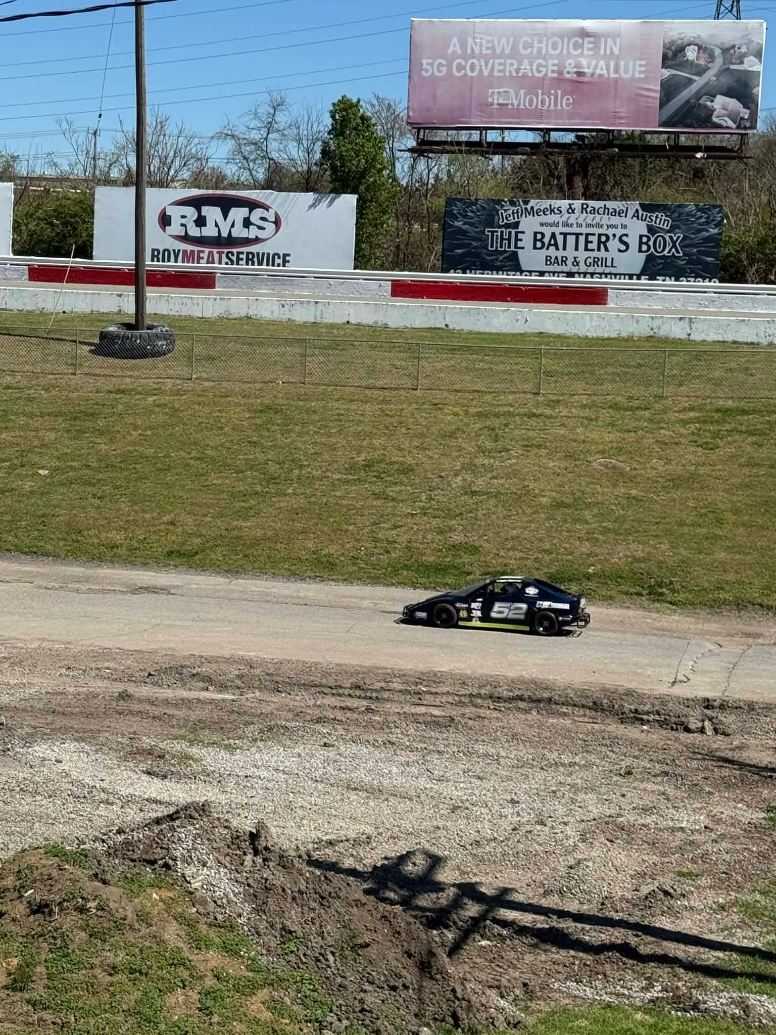 Track Photo 12