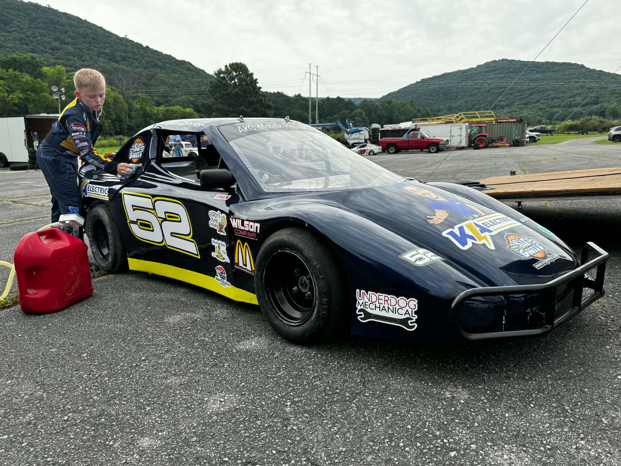 Track Photo 34