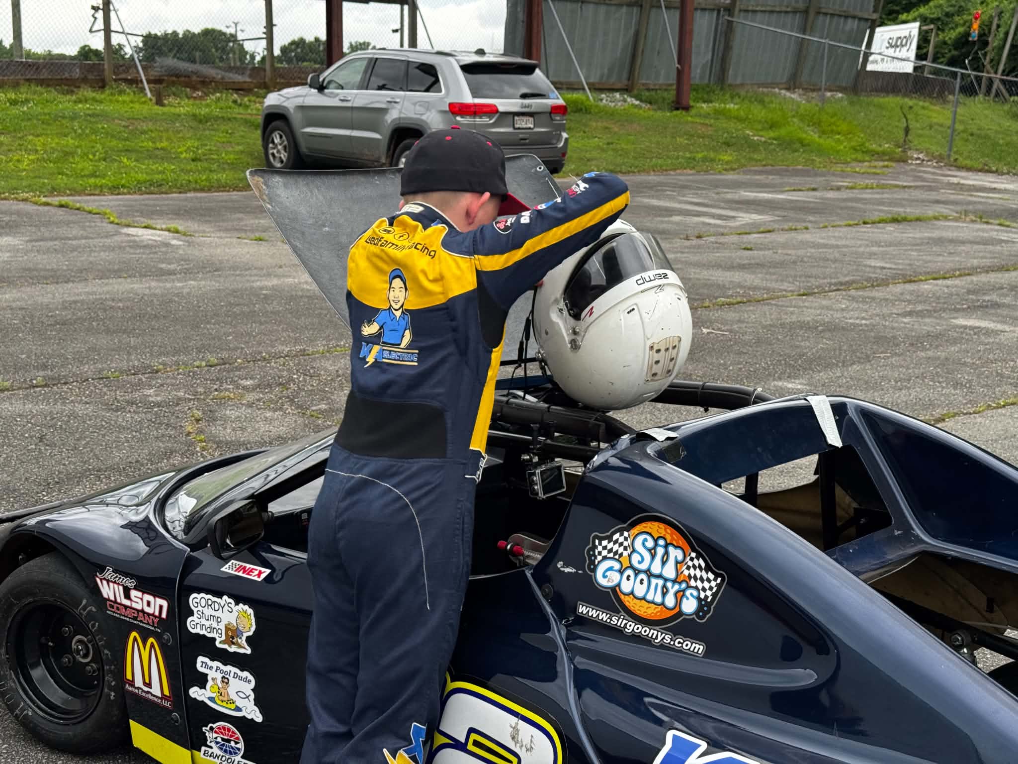 Track Photo 37